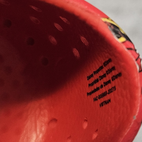 NWOT Native X Disney Minnie Mouse Jefferson Slip On Shoes 10 - Picture 12 of 12